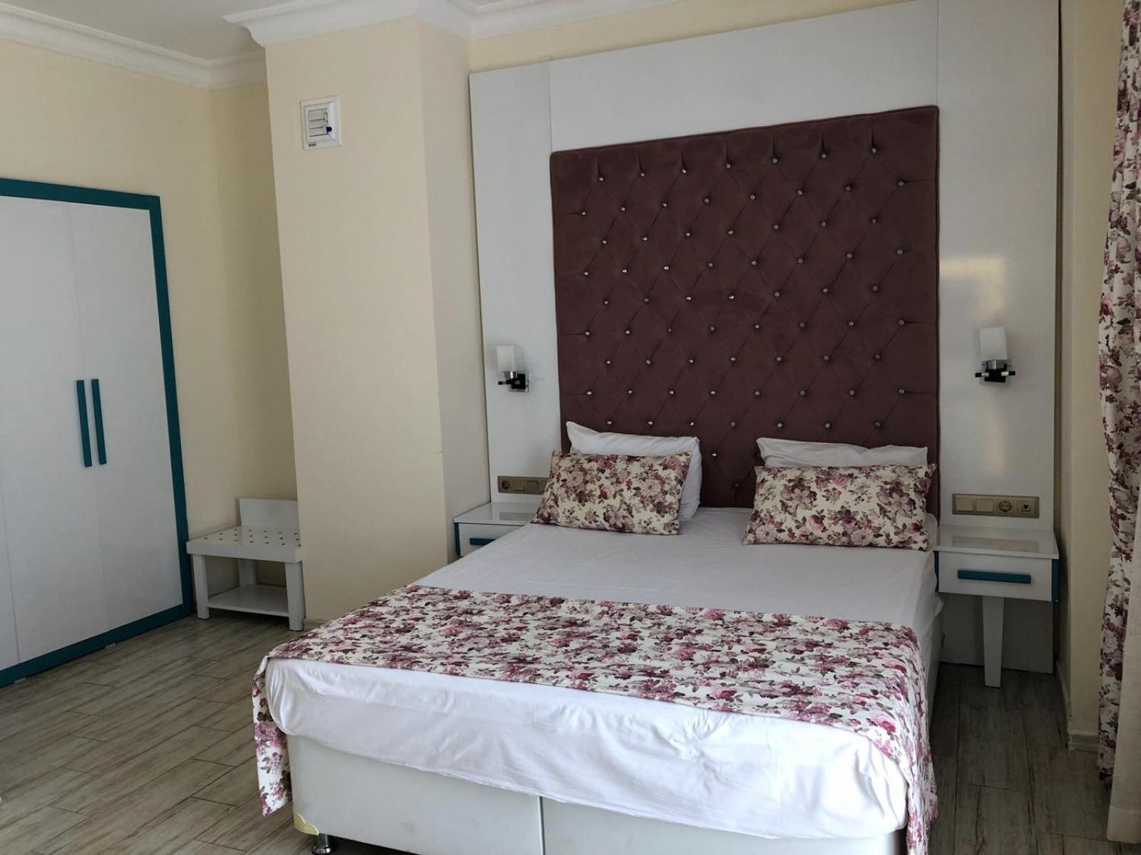 Derin Deniz Otel Karatas  ภายนอก รูปภาพ